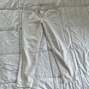 White d. jeans size 8 stretchy skinny